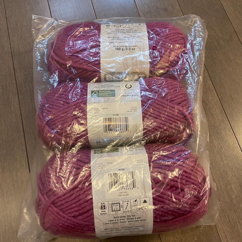 Bernat Roving Yarn - Picture 3 of 4